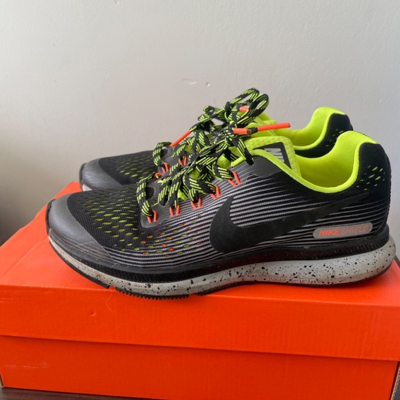 Nike Zoom Pegasus 34 Shield (GS) - Picture 3 of 8